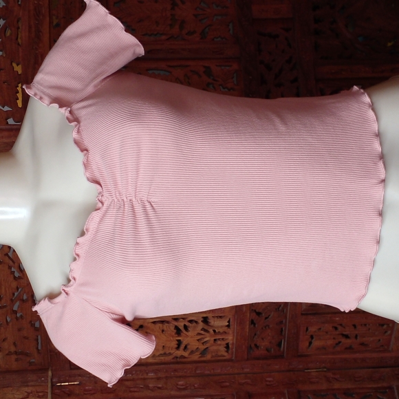 Ambience: Top - Picture 3 of 7